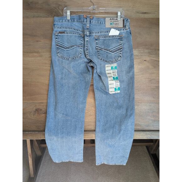 Ariat Jeans Mens 33x30 Blue Denim Stretch M-Series M7 Slim Fit Straight Leg NWT - Picture 2 of 4